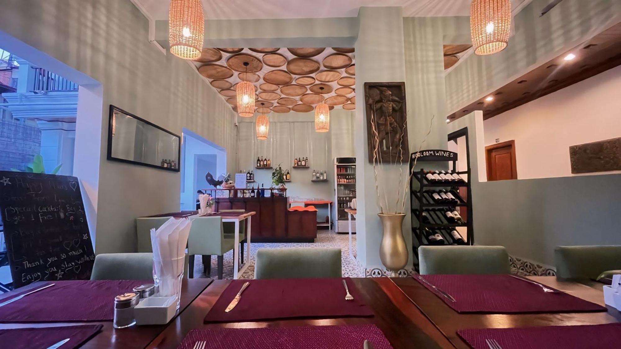 The Center Point Hotel Siem Reap Luaran gambar